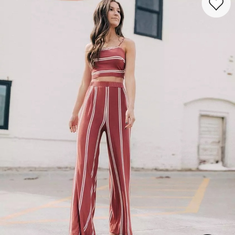 HYFVE 2 Piece Striped Crop Top & Pant Set- Like New Size M -Rust